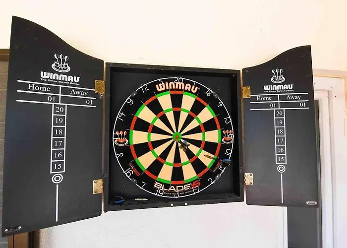 Vale Do Lobo 5 Bed With Large Pool Overlooking Golf Course