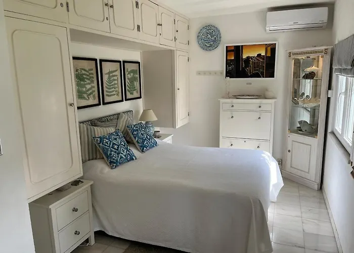 Vila Vale Do Lobo 5 Bed With Large Pool Overlooking Golf Course *