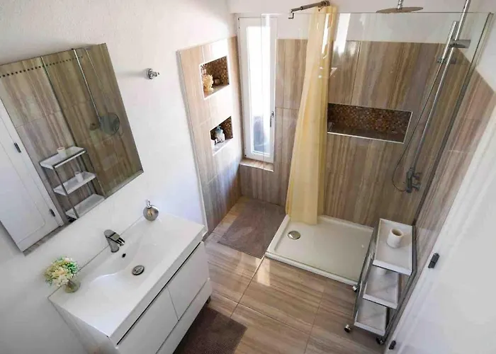 Vale Do Lobo 5 Bed With Large Pool Overlooking Golf Course Vila