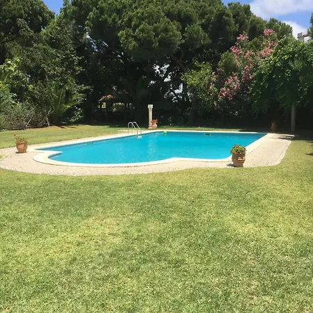 Vale Do Lobo 5 Bed With Large Pool Overlooking Golf Course
